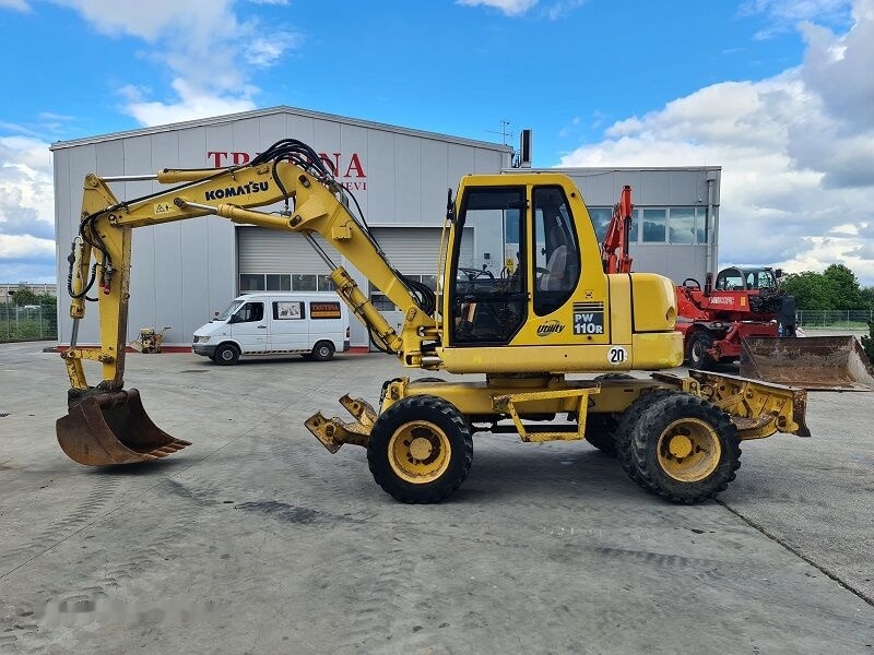 Komatsu PW110 - Mobilbagger: das Bild 1 Komatsu PW110 - Mobilbagger: das Bild 1