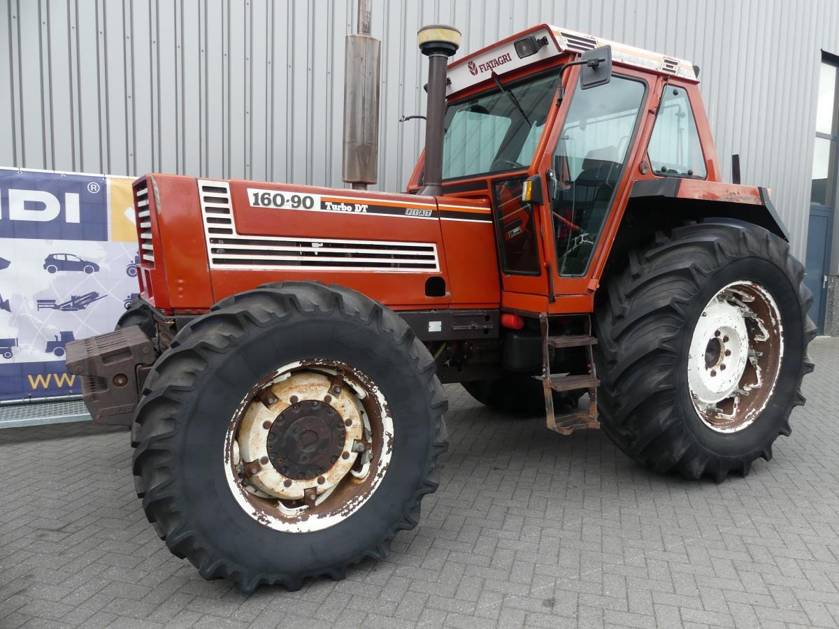Fiat 160-90 DT - Traktor: das Bild 2 Fiat 160-90 DT - Traktor: das Bild 2