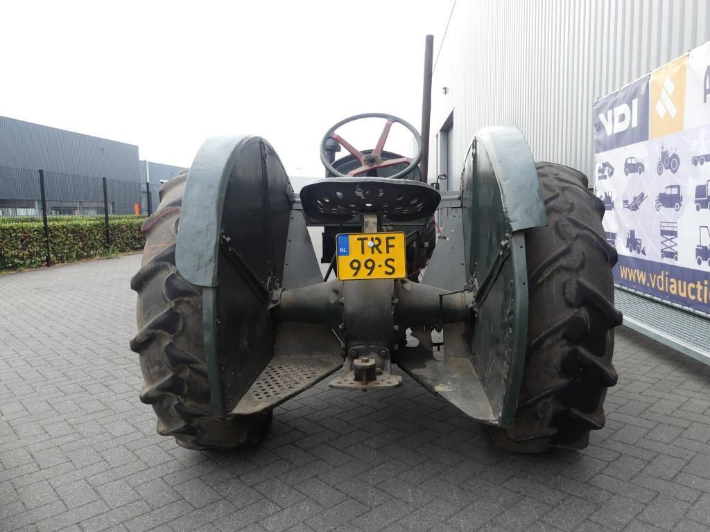 Fordson F - Traktor: das Bild 5 Fordson F - Traktor: das Bild 5