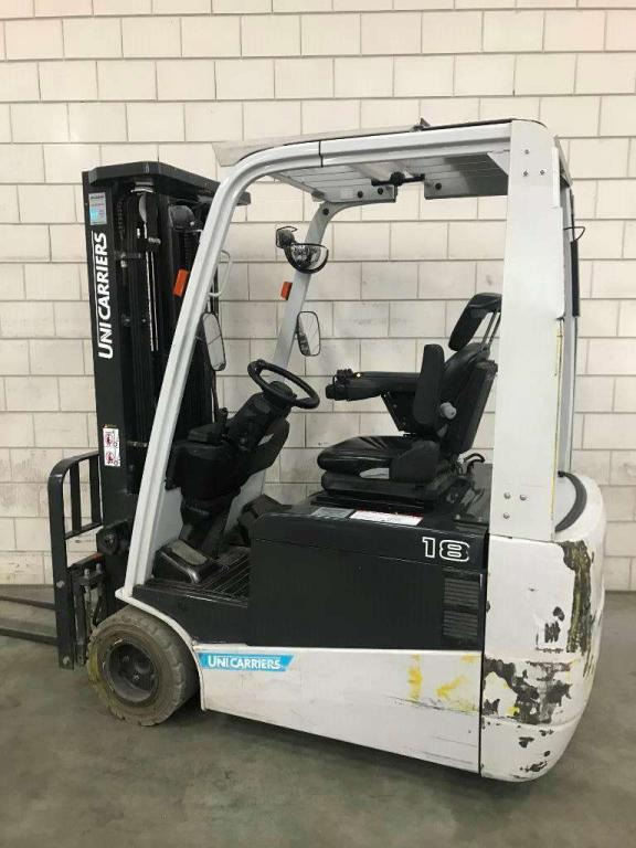 Unicarriers TX 3/18 - Elektrostapler: das Bild 2 Unicarriers TX 3/18 - Elektrostapler: das Bild 2