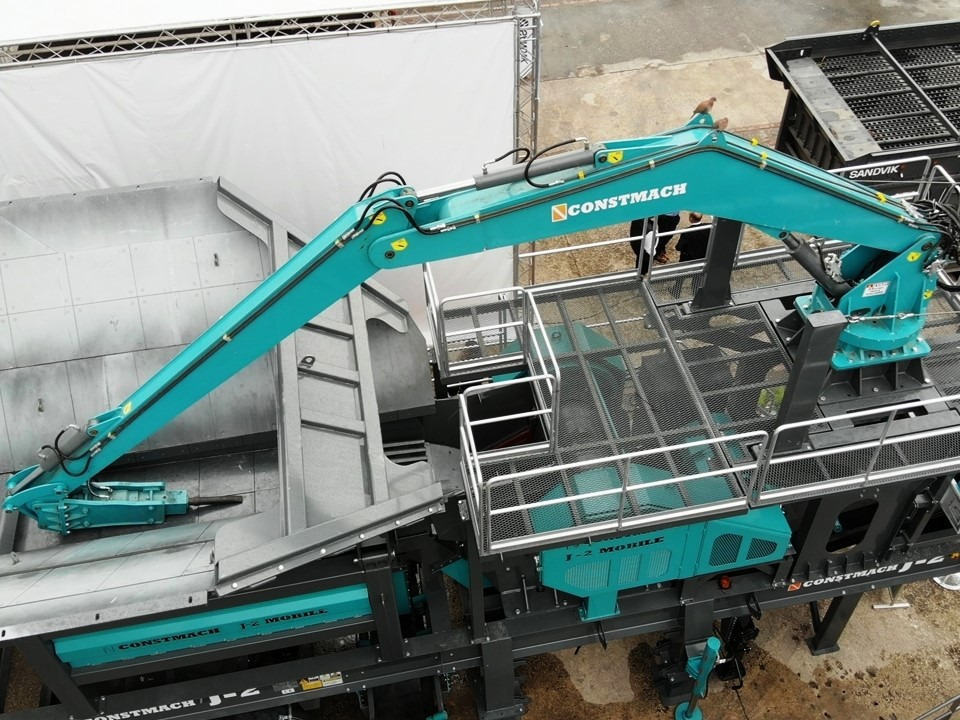 CONSTMACH Brise-Roche Hydraulique – Puissance Maximale pour les Travaux de Démolition les Plus Durs - Brecher: das Bild 2 CONSTMACH Brise-Roche Hydraulique – Puissance Maximale pour les Travaux de Démolition les Plus Durs - Brecher: das Bild 2
