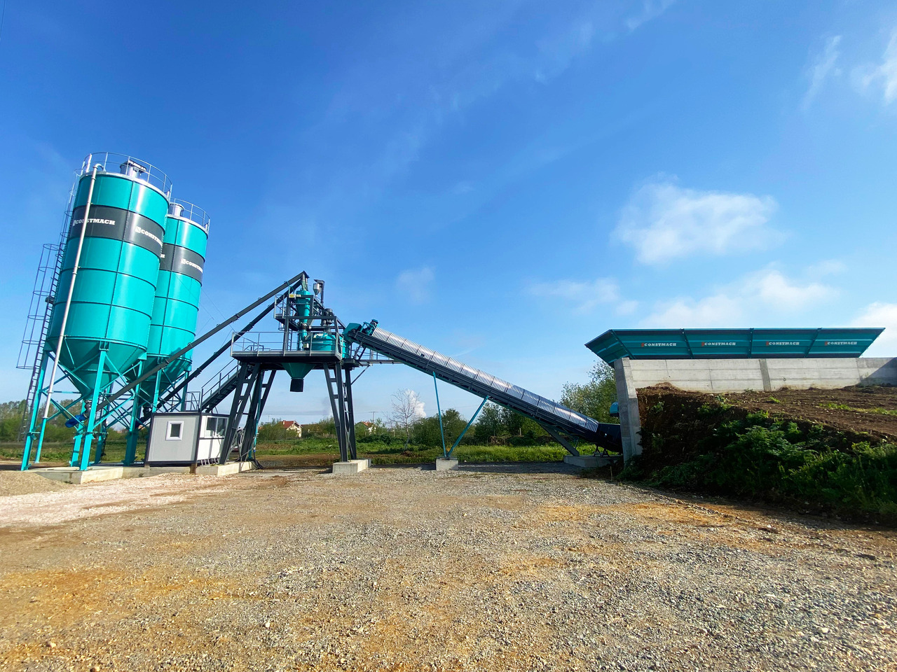 Constmach 60 m³/h Kompakte Betonmischanlage mit Band - Betonmischanlage: das Bild 3 Constmach 60 m³/h Kompakte Betonmischanlage mit Band - Betonmischanlage: das Bild 3