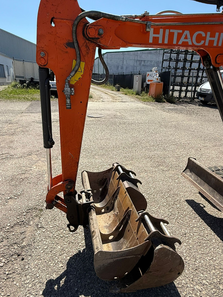 HITACHI ZX 26U-5A CR - Minibagger: das Bild 4 HITACHI ZX 26U-5A CR - Minibagger: das Bild 4