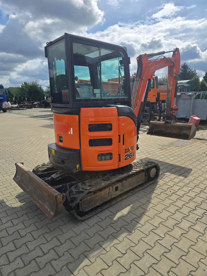 HITACHI ZX 26U-5A CR - Minibagger: das Bild 2 HITACHI ZX 26U-5A CR - Minibagger: das Bild 2