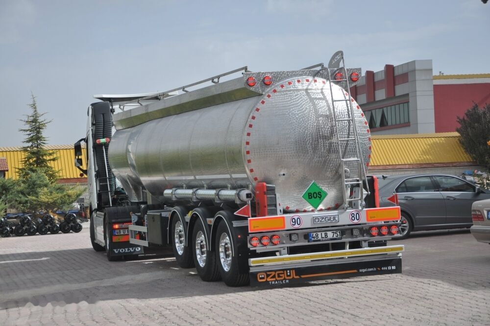 Özgül CHROME TANKER - Tankauflieger: das Bild 3 Özgül CHROME TANKER - Tankauflieger: das Bild 3