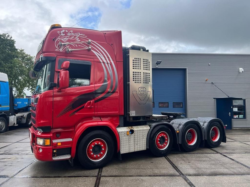 Scania R580 8x4 - Sattelzugmaschine: das Bild 1 Scania R580 8x4 - Sattelzugmaschine: das Bild 1