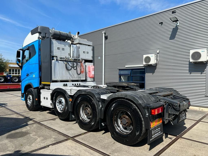 Volvo FH 16.750 8x4 Heavy Haulage Tractor - Sattelzugmaschine: das Bild 2 Volvo FH 16.750 8x4 Heavy Haulage Tractor - Sattelzugmaschine: das Bild 2
