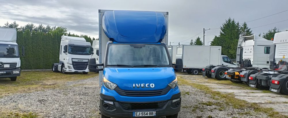 Iveco Daily 70C18 - Koffer LKW: das Bild 2 Iveco Daily 70C18 - Koffer LKW: das Bild 2