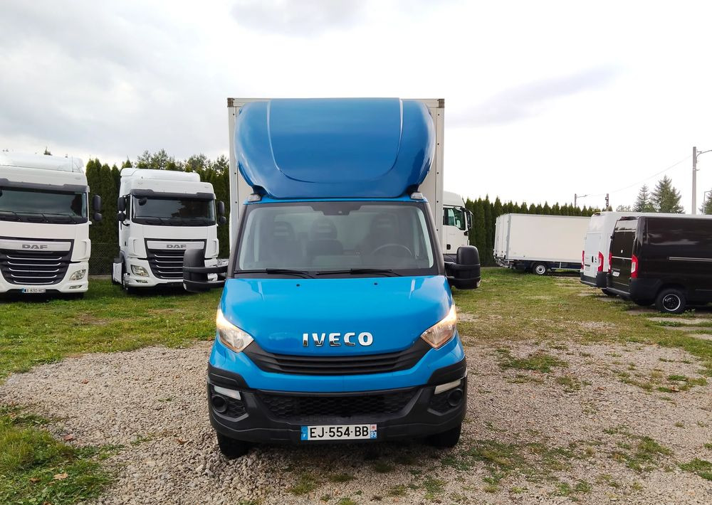 Iveco Daily 70C18 - Koffer LKW: das Bild 3 Iveco Daily 70C18 - Koffer LKW: das Bild 3