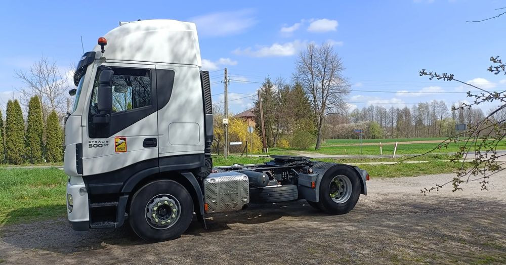 Sattelzugmaschine Iveco Stralis: das Bild 8