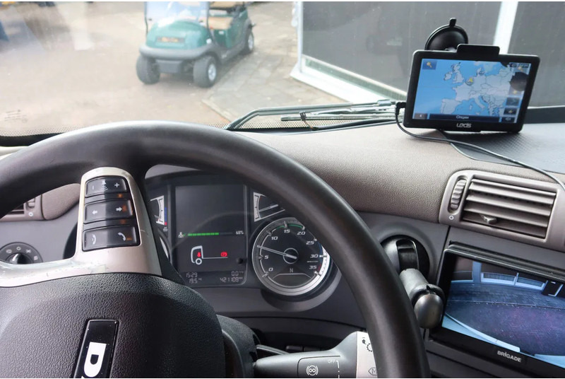 DAF CF 290 Bak+Klep Dhollandia 2.000 kg - Koffer LKW: das Bild 5 DAF CF 290 Bak+Klep Dhollandia 2.000 kg - Koffer LKW: das Bild 5