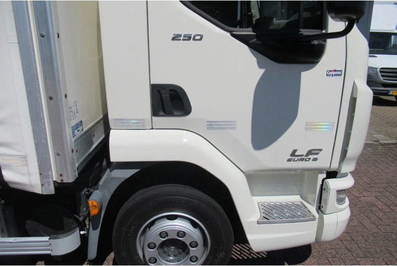Plane LKW DAF LF 250 250 bak + klep + schuifzeil E6: das Bild 16 Plane LKW DAF LF 250 250 bak + klep + schuifzeil E6: das Bild 16
