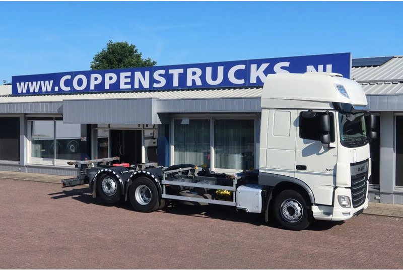 DAF XF 106.450 Wissellaadbaksysteem / Chassis - Containerwagen/ Wechselfahrgestell LKW: das Bild 2 DAF XF 106.450 Wissellaadbaksysteem / Chassis - Containerwagen/ Wechselfahrgestell LKW: das Bild 2