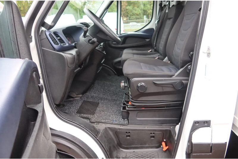 Iveco 72 C 180 bak + Dhollandia klep 1000 KG 3.0 L motor - Koffer LKW: das Bild 5 Iveco 72 C 180 bak + Dhollandia klep 1000 KG 3.0 L motor - Koffer LKW: das Bild 5