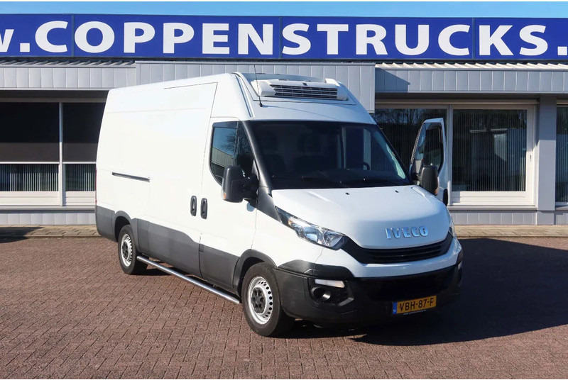 Iveco Daily 35S12 Koel/vries + Stekker 220 volt L2/h2 thermoking - Kühltransporter: das Bild 2 Iveco Daily 35S12 Koel/vries + Stekker 220 volt L2/h2 thermoking - Kühltransporter: das Bild 2