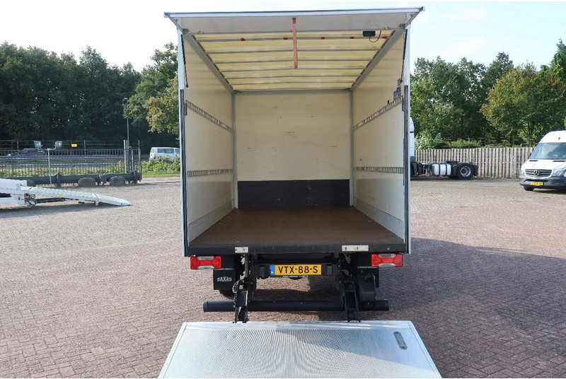 Iveco Daily 35S16 Bakwagen + Laadklep 750kg - Koffer Transporter: das Bild 3 Iveco Daily 35S16 Bakwagen + Laadklep 750kg - Koffer Transporter: das Bild 3