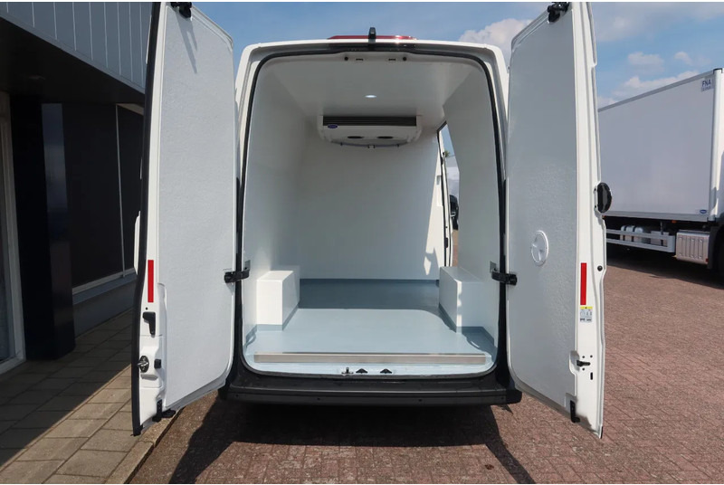 Volkswagen Crafter 177 PK ,Koel/Vries/Verwarmen , Carrier Xarios 350 met nachtaansluiting BPM vrij - Kühltransporter: das Bild 3 Volkswagen Crafter 177 PK ,Koel/Vries/Verwarmen , Carrier Xarios 350 met nachtaansluiting BPM vrij - Kühltransporter: das Bild 3