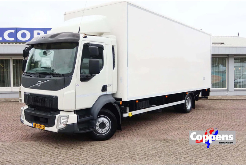 Volvo FL 250 Bak + Klep E6 - Koffer LKW: das Bild 1 Volvo FL 250 Bak + Klep E6 - Koffer LKW: das Bild 1