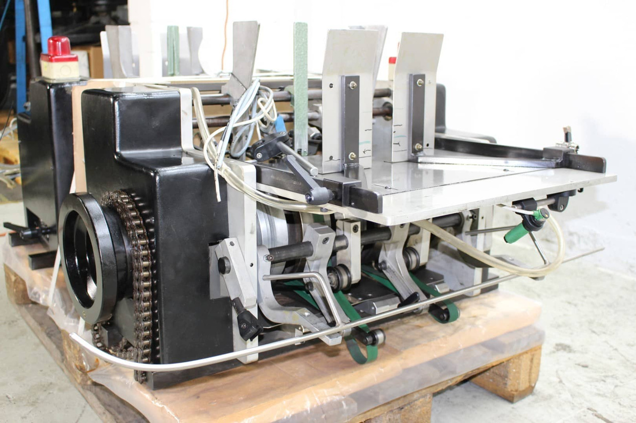 RITMICA Universal H-200 - Druckmaschine: das Bild 2 RITMICA Universal H-200 - Druckmaschine: das Bild 2