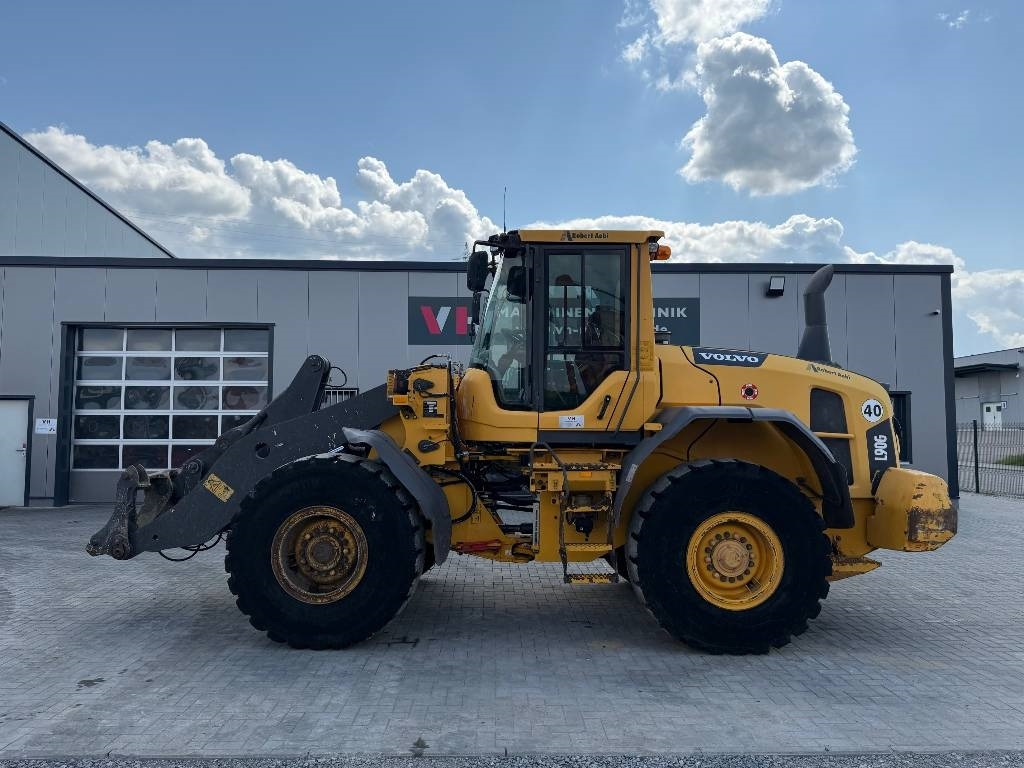 Volvo L 90 G - Radlader: das Bild 1 Volvo L 90 G - Radlader: das Bild 1