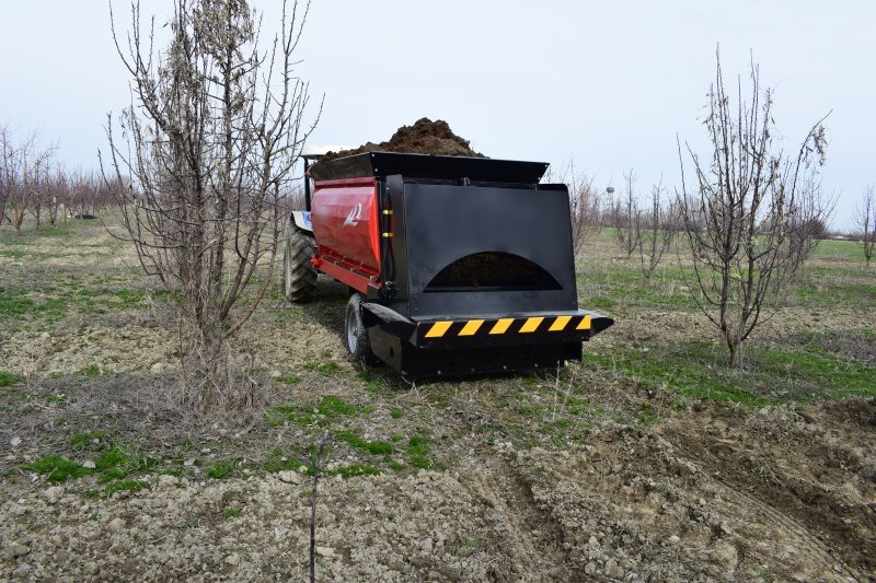 SOIL MASTER SOLID MANURE SPREADER - Dungstreuer: das Bild 3 SOIL MASTER SOLID MANURE SPREADER - Dungstreuer: das Bild 3