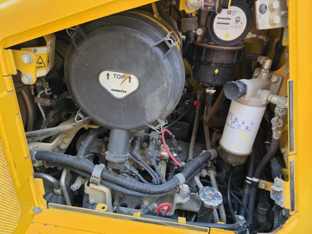 KOMATSU D61PX-24 - Bulldozer: das Bild 5 KOMATSU D61PX-24 - Bulldozer: das Bild 5