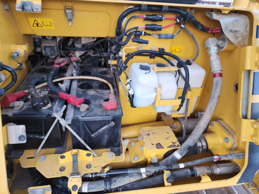 KOMATSU D61PX-24 - Bulldozer: das Bild 4 KOMATSU D61PX-24 - Bulldozer: das Bild 4