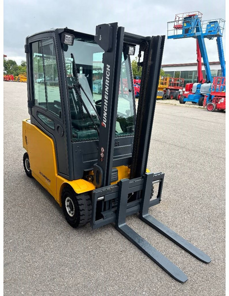 Jungheinrich EFG316 - Elektrostapler Gabelstapler - Elektrostapler: das Bild 5 Jungheinrich EFG316 - Elektrostapler Gabelstapler - Elektrostapler: das Bild 5