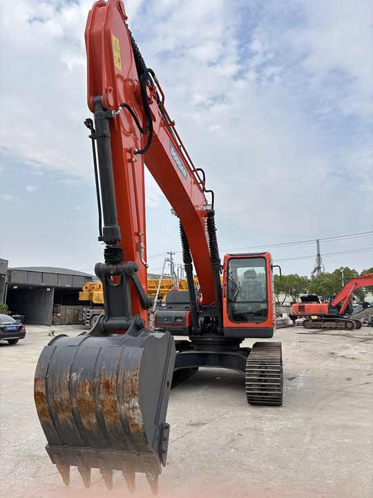 22 Tons Excavator Original Doosan Dx225LCA Crawler Digger Secondhand Used Good Condition Doosan Hydraulic Excavator on Sale - Kettenbagger: das Bild 2 22 Tons Excavator Original Doosan Dx225LCA Crawler Digger Secondhand Used Good Condition Doosan Hydraulic Excavator on Sale - Kettenbagger: das Bild 2