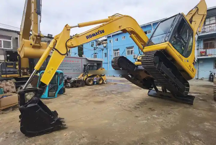 Beautiful And High-quality Pc60-7 Excavator Second-hand Digger Machinery For Sale With Good Condition - Kettenbagger: das Bild 5 Beautiful And High-quality Pc60-7 Excavator Second-hand Digger Machinery For Sale With Good Condition - Kettenbagger: das Bild 5