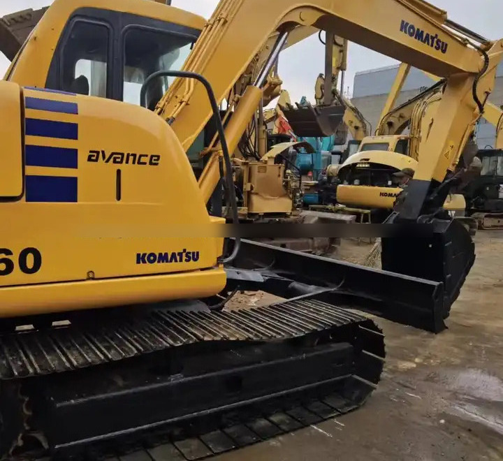 Beautiful And High-quality Pc60-7 Excavator Second-hand Digger Machinery For Sale With Good Condition - Kettenbagger: das Bild 1 Beautiful And High-quality Pc60-7 Excavator Second-hand Digger Machinery For Sale With Good Condition - Kettenbagger: das Bild 1