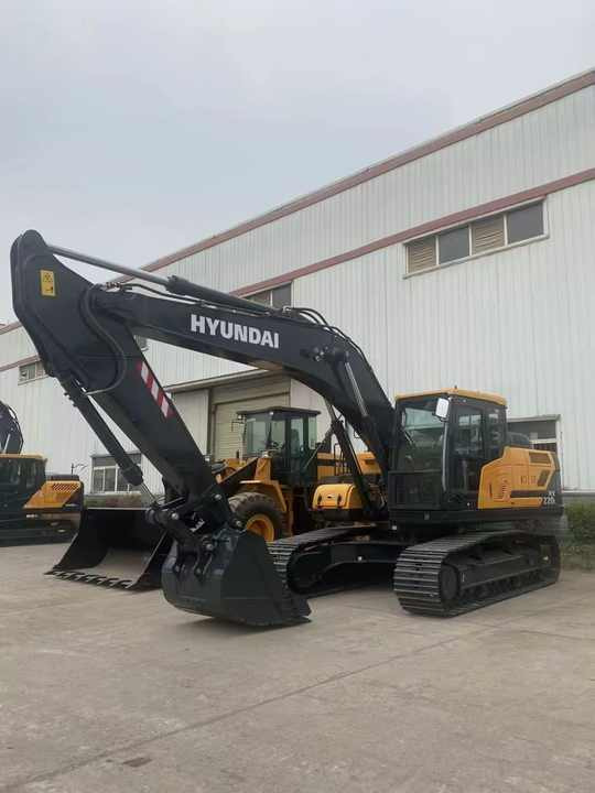 Certificated High Quality Hyundai 220LC Excavator 220lc-9s HX220L 220HD 22 Tons Excavator for Sale - Bagger: das Bild 4 Certificated High Quality Hyundai 220LC Excavator 220lc-9s HX220L 220HD 22 Tons Excavator for Sale - Bagger: das Bild 4