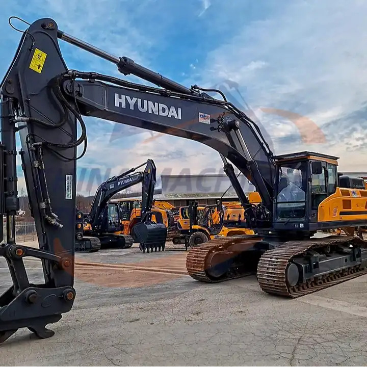 Construction Machine Excavator Hyundai 520 Crawler Excavators Hyundai 520 In Good Quality Hyundai520 - Bagger: das Bild 2 Construction Machine Excavator Hyundai 520 Crawler Excavators Hyundai 520 In Good Quality Hyundai520 - Bagger: das Bild 2