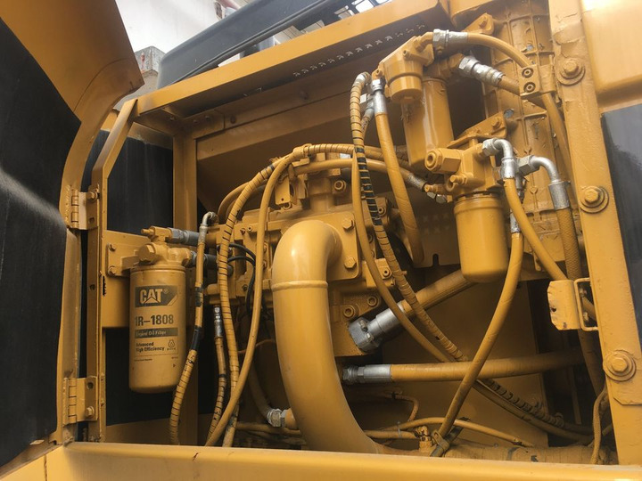 High Quality Good Condition Construction Business Powerful Cat 330C Excavator in Shanghai China - Kettenbagger: das Bild 5 High Quality Good Condition Construction Business Powerful Cat 330C Excavator in Shanghai China - Kettenbagger: das Bild 5