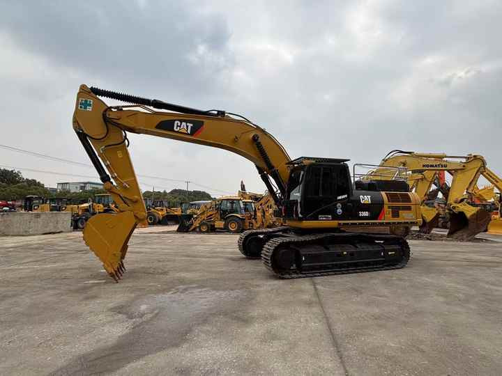 Hot Sale CAT 336 with Strong Power Engine Short Years Excellent Working Condition Crawler 36 Ton Used Tractor CAT 336 in Shock - Bagger: das Bild 2 Hot Sale CAT 336 with Strong Power Engine Short Years Excellent Working Condition Crawler 36 Ton Used Tractor CAT 336 in Shock - Bagger: das Bild 2