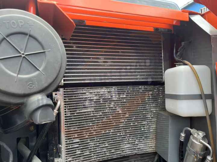 Hot sale Used Hitachi ZX120 digger medium size Excavator second hand excavator - Kettenbagger: das Bild 3 Hot sale Used Hitachi ZX120 digger medium size Excavator second hand excavator - Kettenbagger: das Bild 3