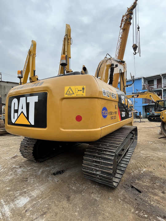 Original japan Used CAT 320D 320D2 crawler excavator CAT 320 used excavators 20 tons excavator for sale - Kettenbagger: das Bild 3 Original japan Used CAT 320D 320D2 crawler excavator CAT 320 used excavators 20 tons excavator for sale - Kettenbagger: das Bild 3
