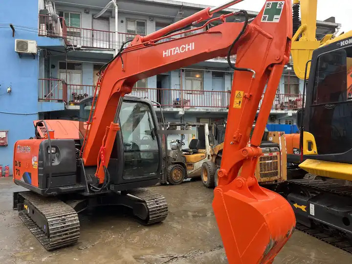 Second Hand Hitachi Zx70 Crawler Excavator Used 7 Ton Excavator Machine With Good Condition For Sale - Kettenbagger: das Bild 5 Second Hand Hitachi Zx70 Crawler Excavator Used 7 Ton Excavator Machine With Good Condition For Sale - Kettenbagger: das Bild 5