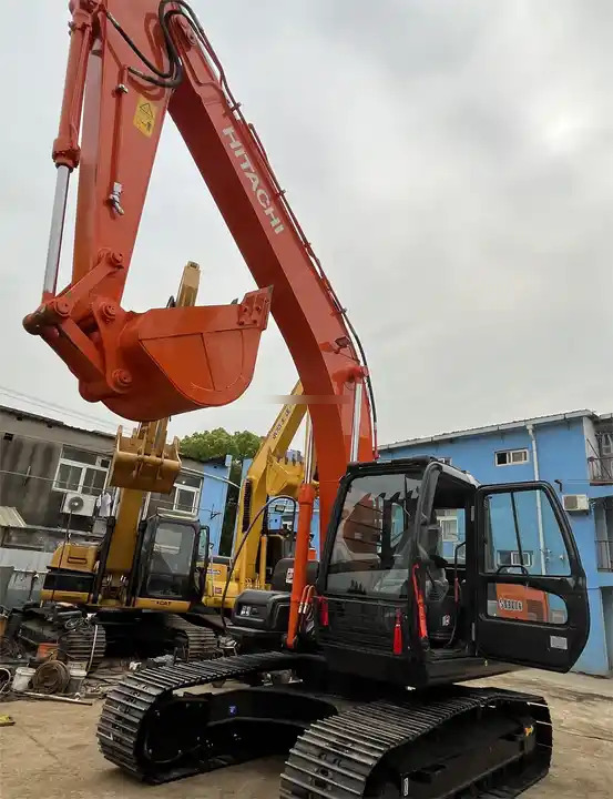 Second Hand Japan Hitachi Zx200-5G Hydraulic Crawler Excavator Japan Hitachi 20 Ton Excavators in Low Price - Kettenbagger: das Bild 3 Second Hand Japan Hitachi Zx200-5G Hydraulic Crawler Excavator Japan Hitachi 20 Ton Excavators in Low Price - Kettenbagger: das Bild 3