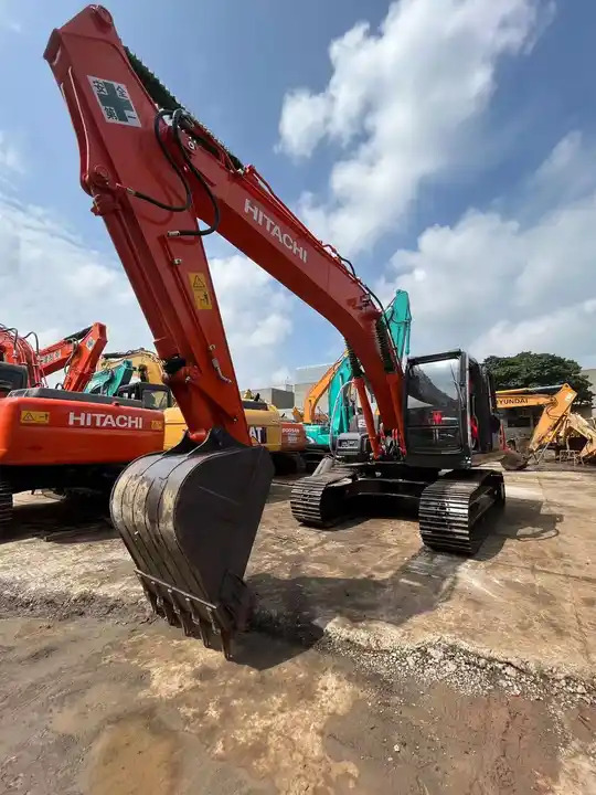 Used excavator Hitachi ZX120 Japanese second hand Excavadoras de segunda mano - Bagger: das Bild 5 Used excavator Hitachi ZX120 Japanese second hand Excavadoras de segunda mano - Bagger: das Bild 5