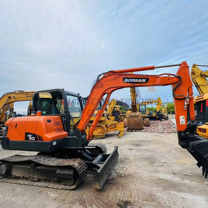 Used excavator doosan dx60 excavators earth-moving machinery doosan dx60 dx80 dx75 dx225 dh60 dh60-7for sale - Kettenbagger: das Bild 1 Used excavator doosan dx60 excavators earth-moving machinery doosan dx60 dx80 dx75 dx225 dh60 dh60-7for sale - Kettenbagger: das Bild 1