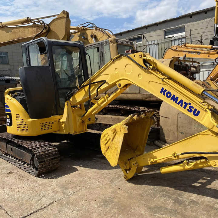 Used komatsu PC 56-7 pc55 Pc60-7 Crawler Excavator 6 Ton Excavator In Shanghai China For Sale PC 60 60-7 PC60 Nice excavator - Kettenbagger: das Bild 1 Used komatsu PC 56-7 pc55 Pc60-7 Crawler Excavator 6 Ton Excavator In Shanghai China For Sale PC 60 60-7 PC60 Nice excavator - Kettenbagger: das Bild 1