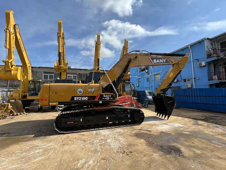 Sany 215 brand new excavator China cheap used SANY sy 215 Excavator SANY SY215c crawler excavators for sale - Kettenbagger: das Bild 2 Sany 215 brand new excavator China cheap used SANY sy 215 Excavator SANY SY215c crawler excavators for sale - Kettenbagger: das Bild 2