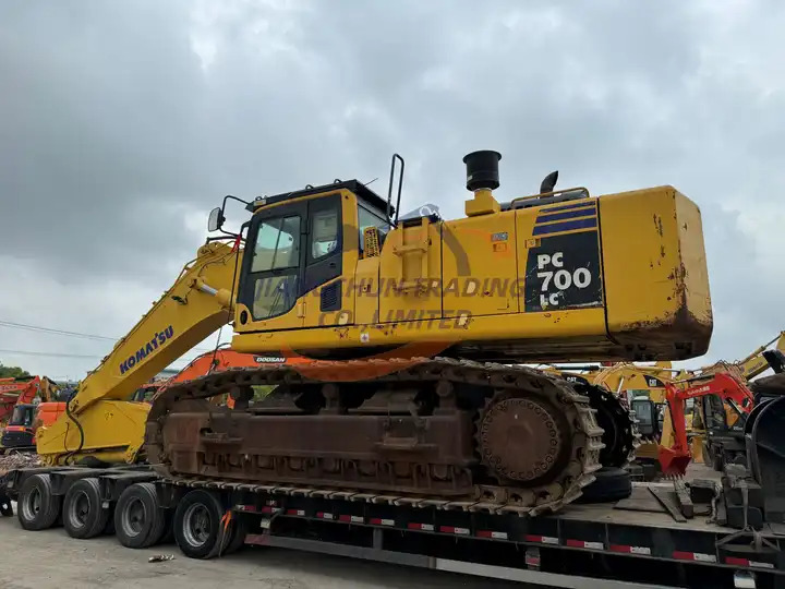 Second hand nice price good condition komatsu pc650 pc600 pc700 65 ton large excavator - Bagger: das Bild 3 Second hand nice price good condition komatsu pc650 pc600 pc700 65 ton large excavator - Bagger: das Bild 3