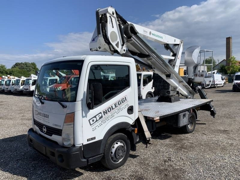 Nissan Cabstar Oil&Steel Snake 189 - 18 m - LKW mit Arbeitsbühne: das Bild 2 Nissan Cabstar Oil&Steel Snake 189 - 18 m - LKW mit Arbeitsbühne: das Bild 2