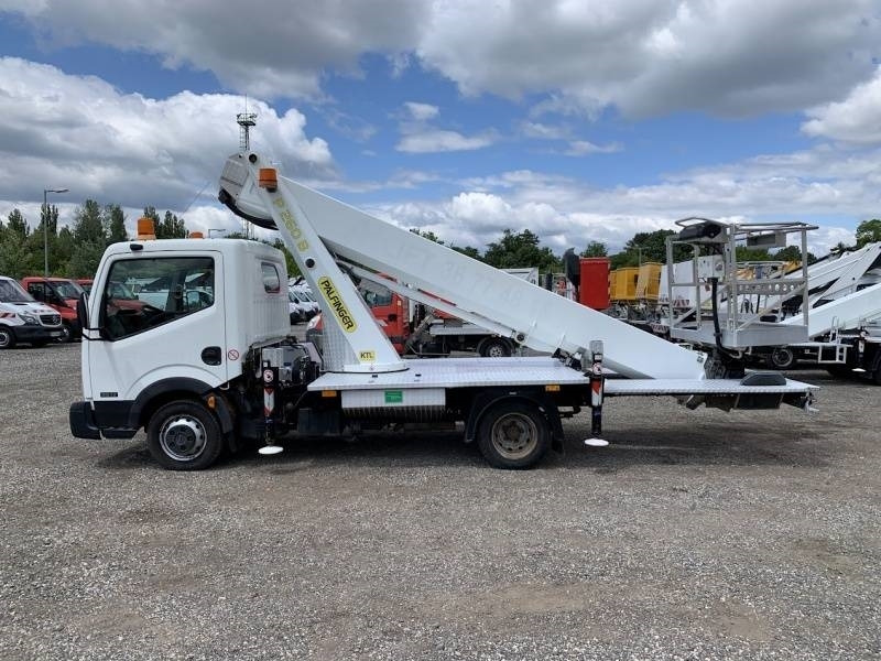 Nissan Cabstar Palfinger P260B - 25,6 m - 230 kg - LKW mit Arbeitsbühne: das Bild 5 Nissan Cabstar Palfinger P260B - 25,6 m - 230 kg - LKW mit Arbeitsbühne: das Bild 5