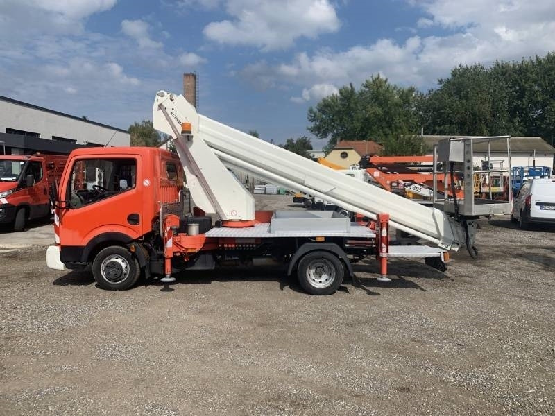 Nissan Cabstar Ruthmann TB270 - 27m - 230 kg - LKW mit Arbeitsbühne: das Bild 5 Nissan Cabstar Ruthmann TB270 - 27m - 230 kg - LKW mit Arbeitsbühne: das Bild 5