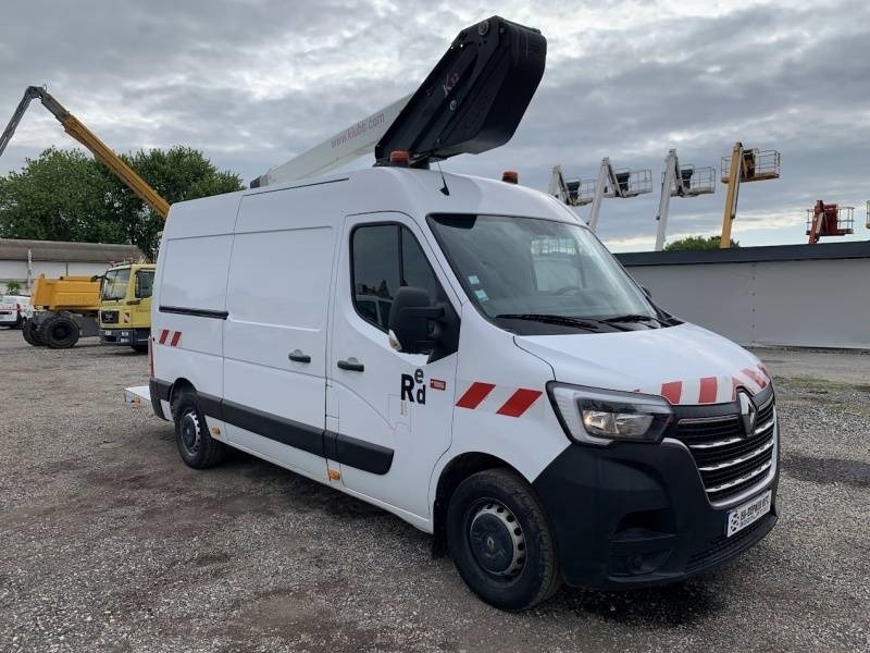 Renault Master Klubb K32 - 12,5 m, 120 kg - LKW mit Arbeitsbühne: das Bild 1 Renault Master Klubb K32 - 12,5 m, 120 kg - LKW mit Arbeitsbühne: das Bild 1