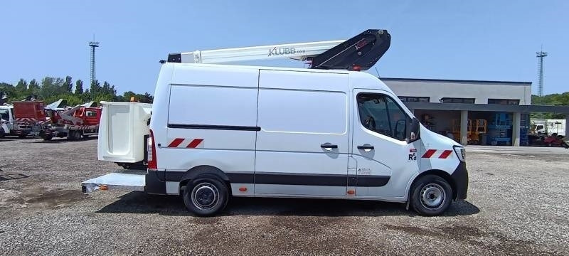 Renault Master Klubb KL32 - 12,5 m, 120 kg - LKW mit Arbeitsbühne: das Bild 4 Renault Master Klubb KL32 - 12,5 m, 120 kg - LKW mit Arbeitsbühne: das Bild 4
