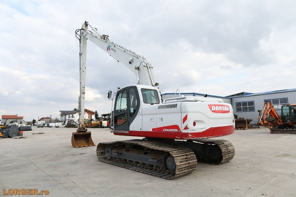 Kettenbagger Doosan DX 225 LC with 18m long reach boom: das Bild 10 Kettenbagger Doosan DX 225 LC with 18m long reach boom: das Bild 10